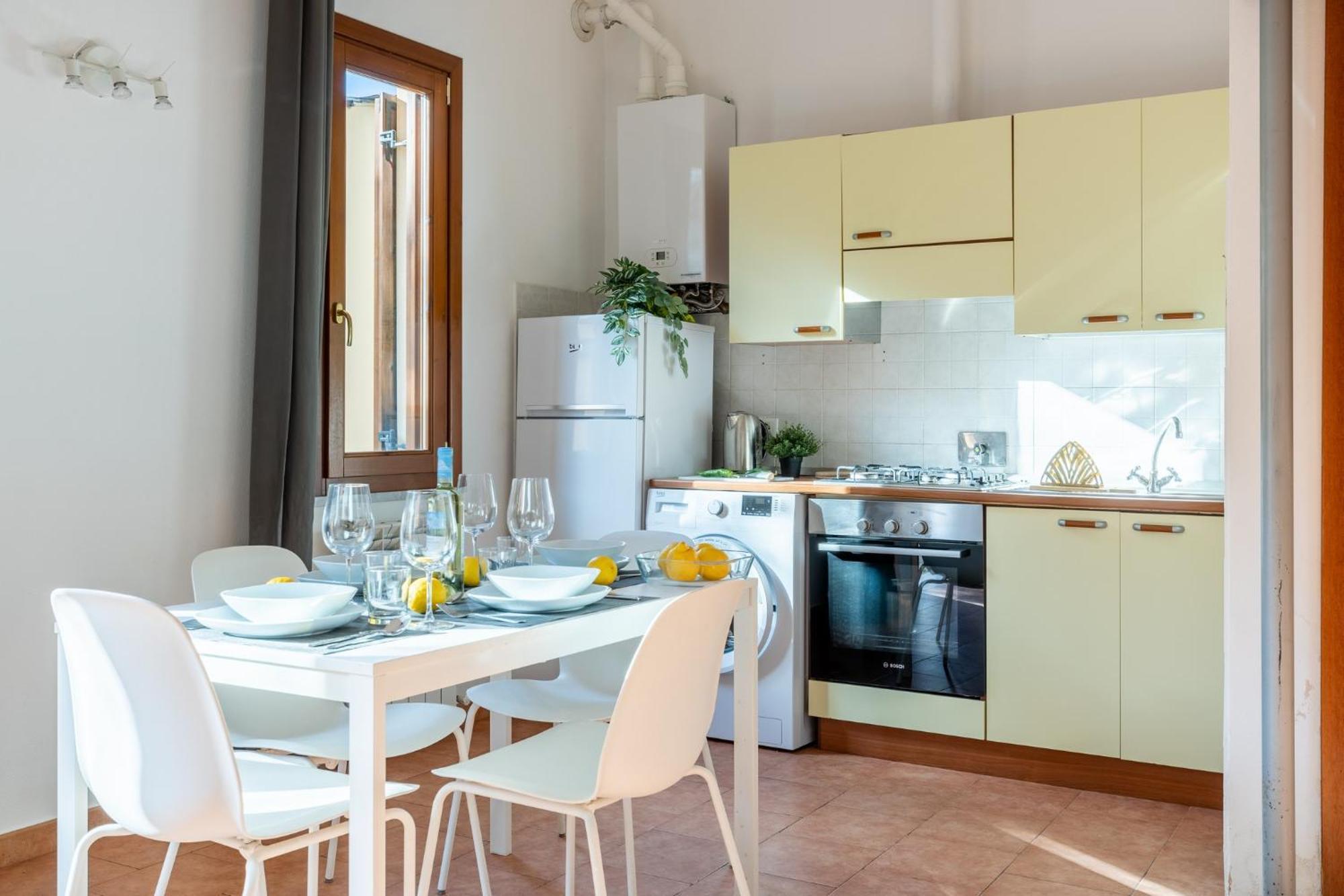 Four Shades Of Pisa Apartments 外观 照片